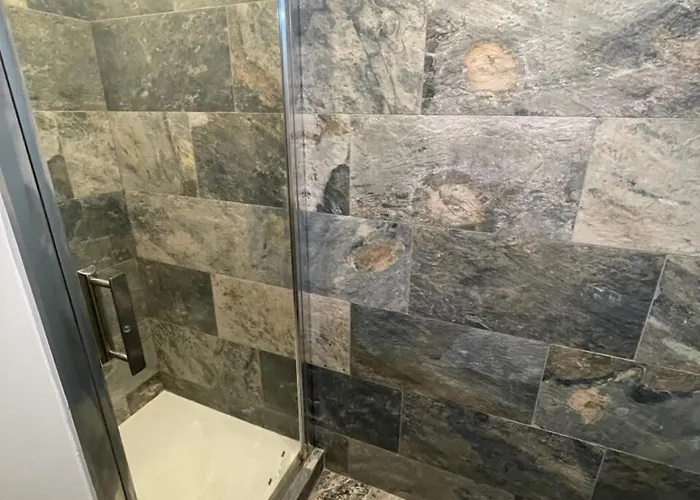 Le Bali, Renove Climatisation Piscine Parking