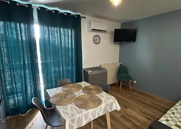 Le Bali, Renove Climatisation Piscine Parking شقة بالاروك ليه بان